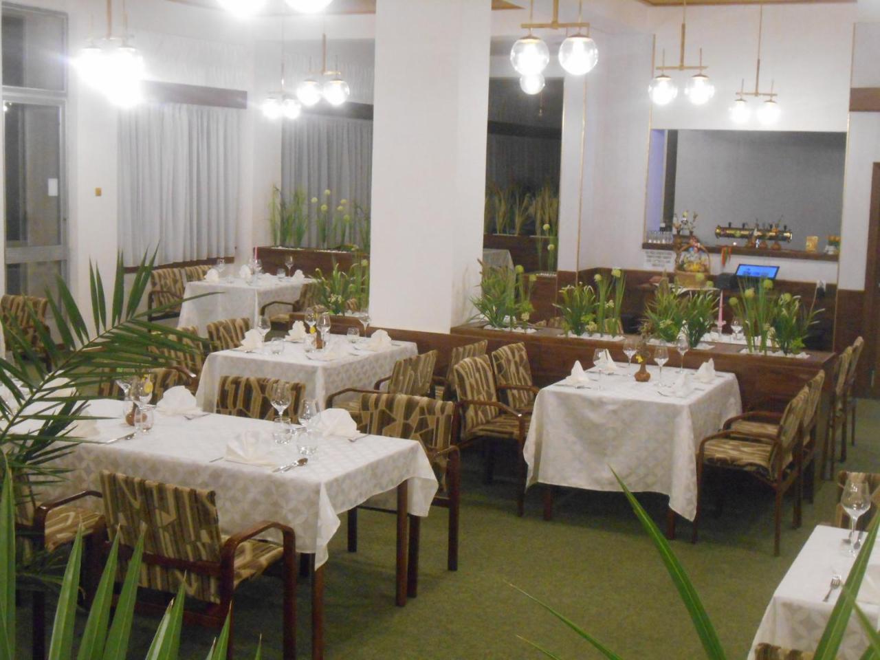 Hotel Bítov Eksteriør billede