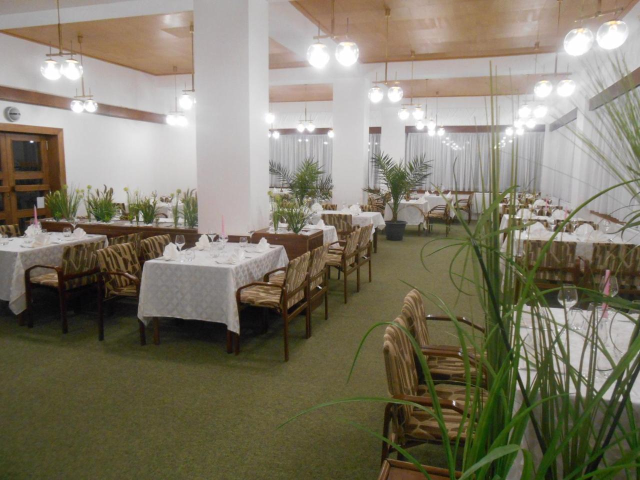 Hotel Bítov Eksteriør billede